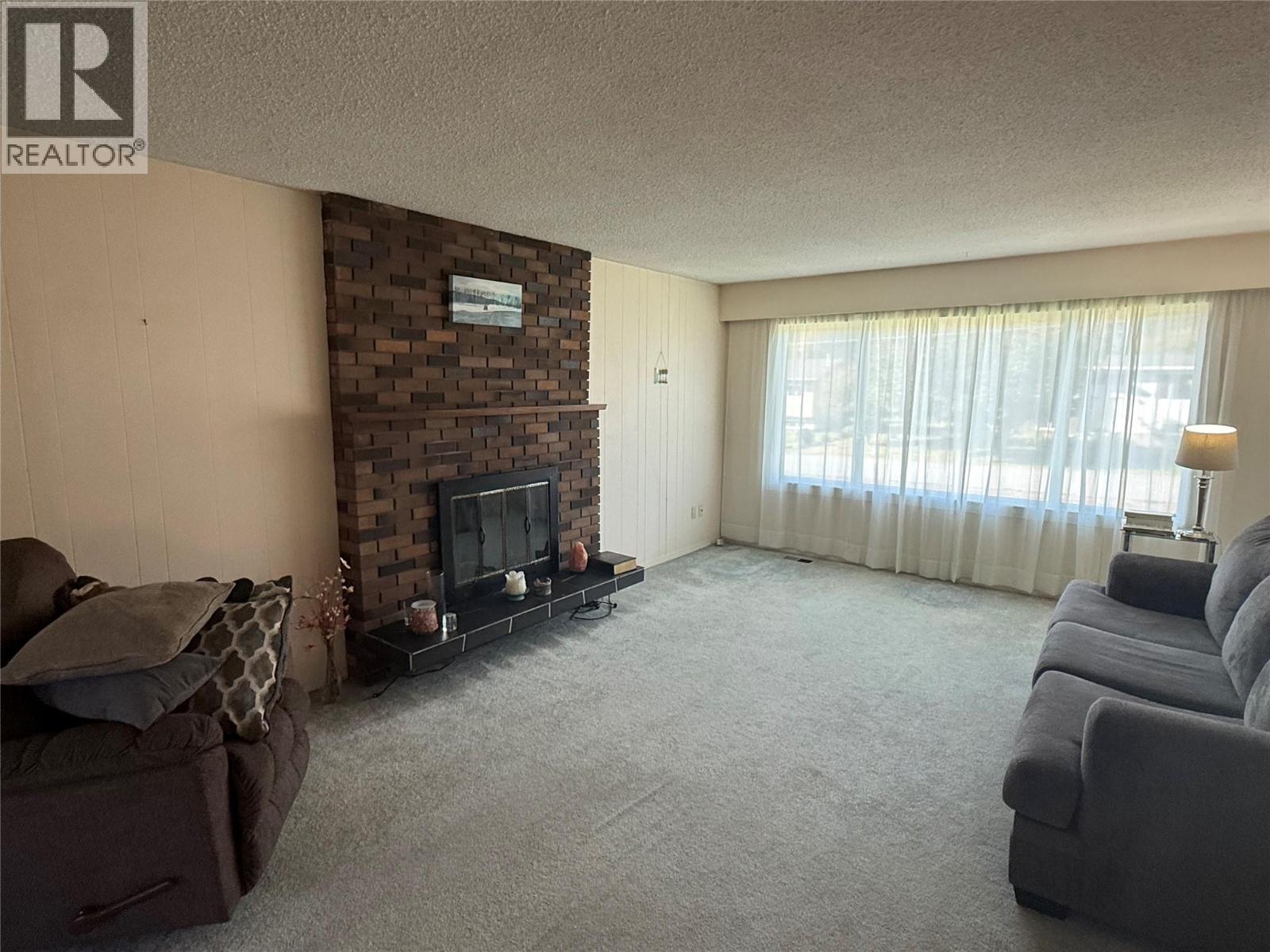  169 Cariboo Road, Kelowna