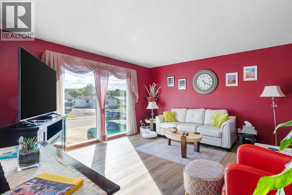 9 Bennett Crescent, Fort McMurray