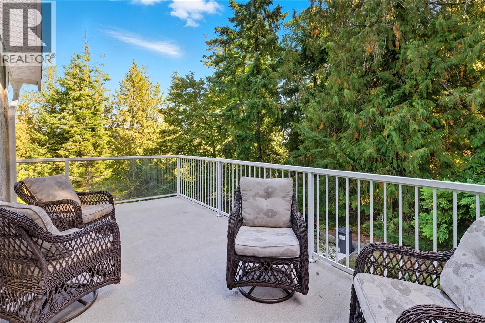  1265 Cloake Hill Road, North Saanich
