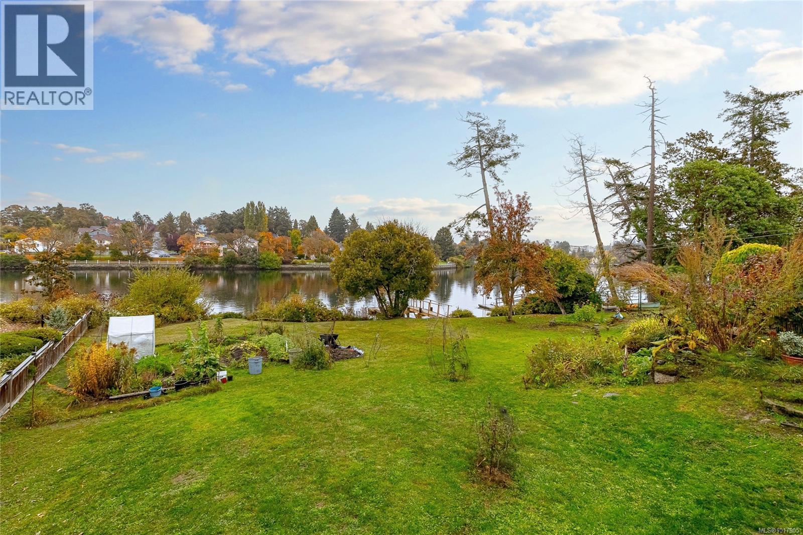  1178 Rhoda Lane, Esquimalt