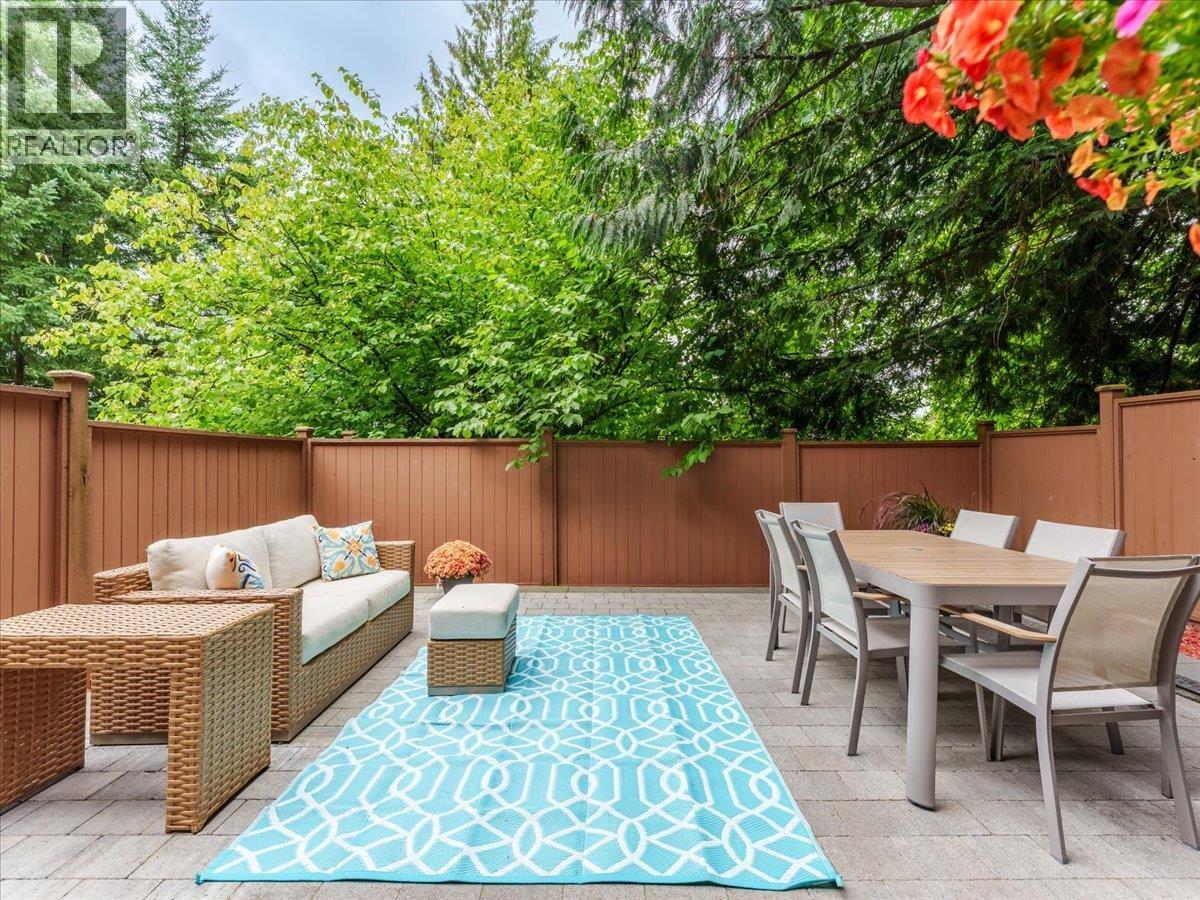 402 CARDIFF WAY, Port Moody