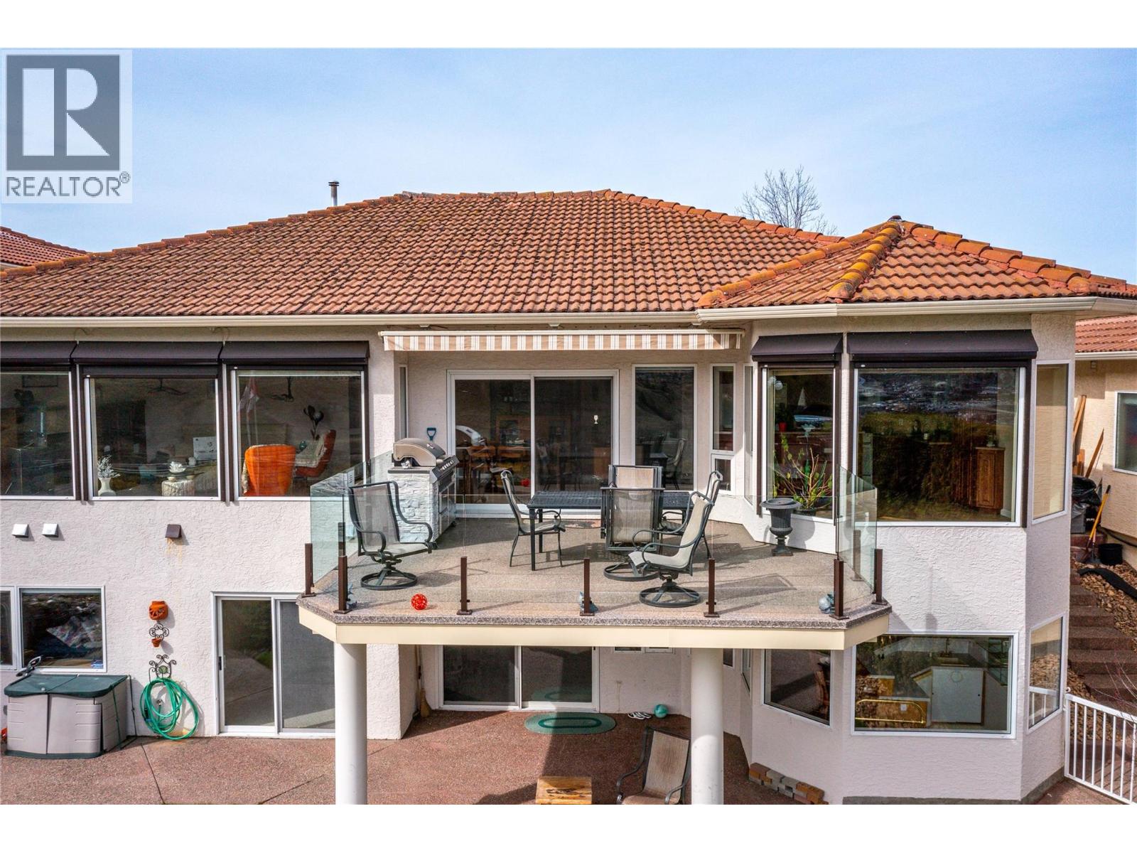 305 Country Estate Place, Vernon