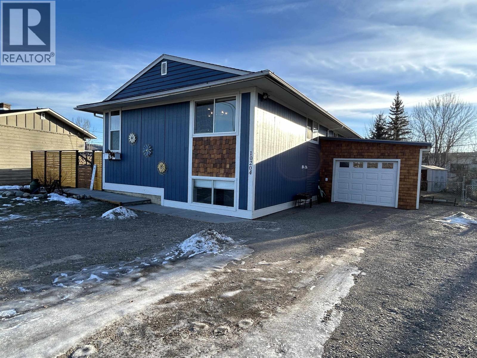 10204 TURNER CRESCENT - 3