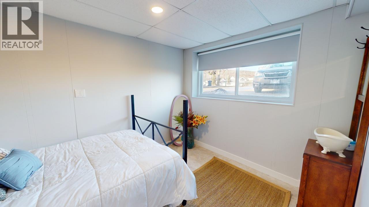 10204 TURNER CRESCENT - 30