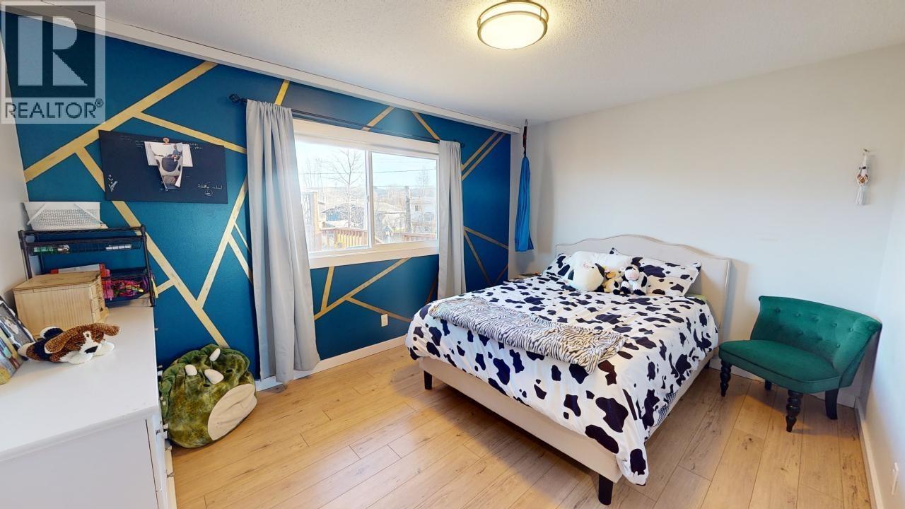 10204 TURNER CRESCENT, Hudsons Hope