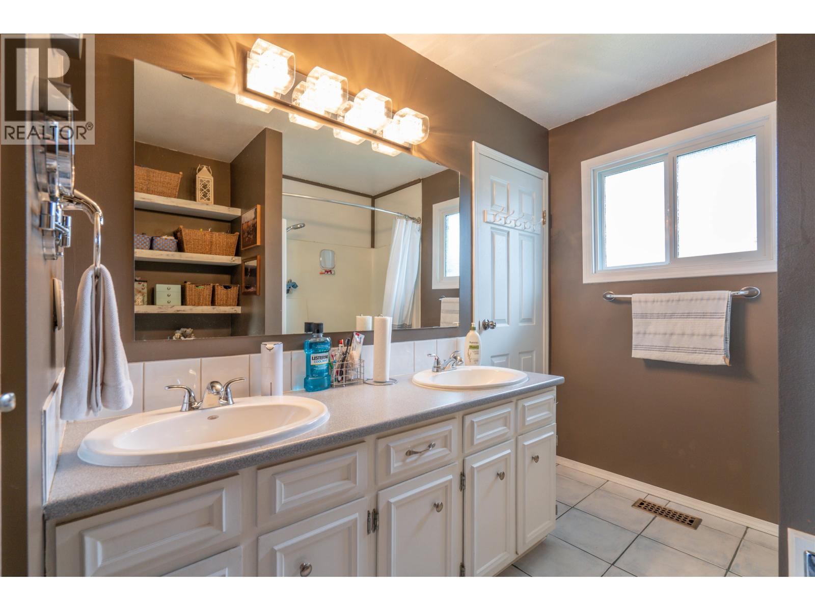218 EXPLORER CRESCENT, Prince George