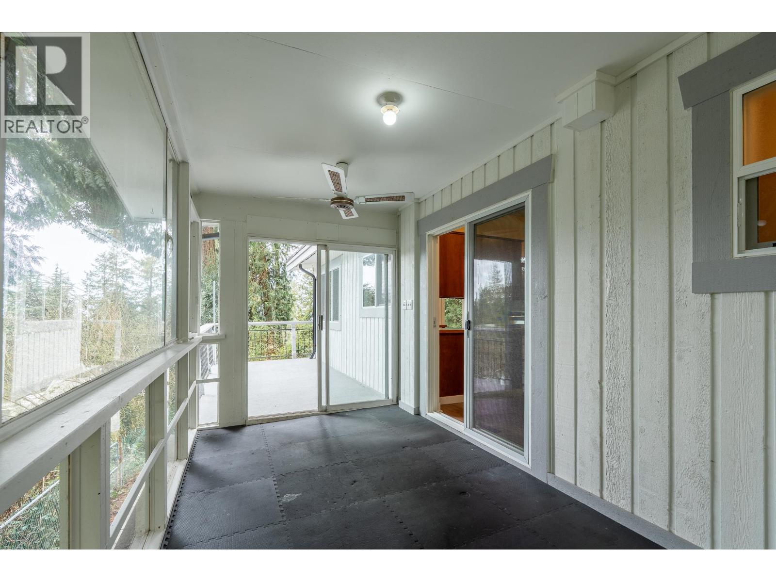 5080 SUNSHINE COAST HIGHWAY, Sechelt