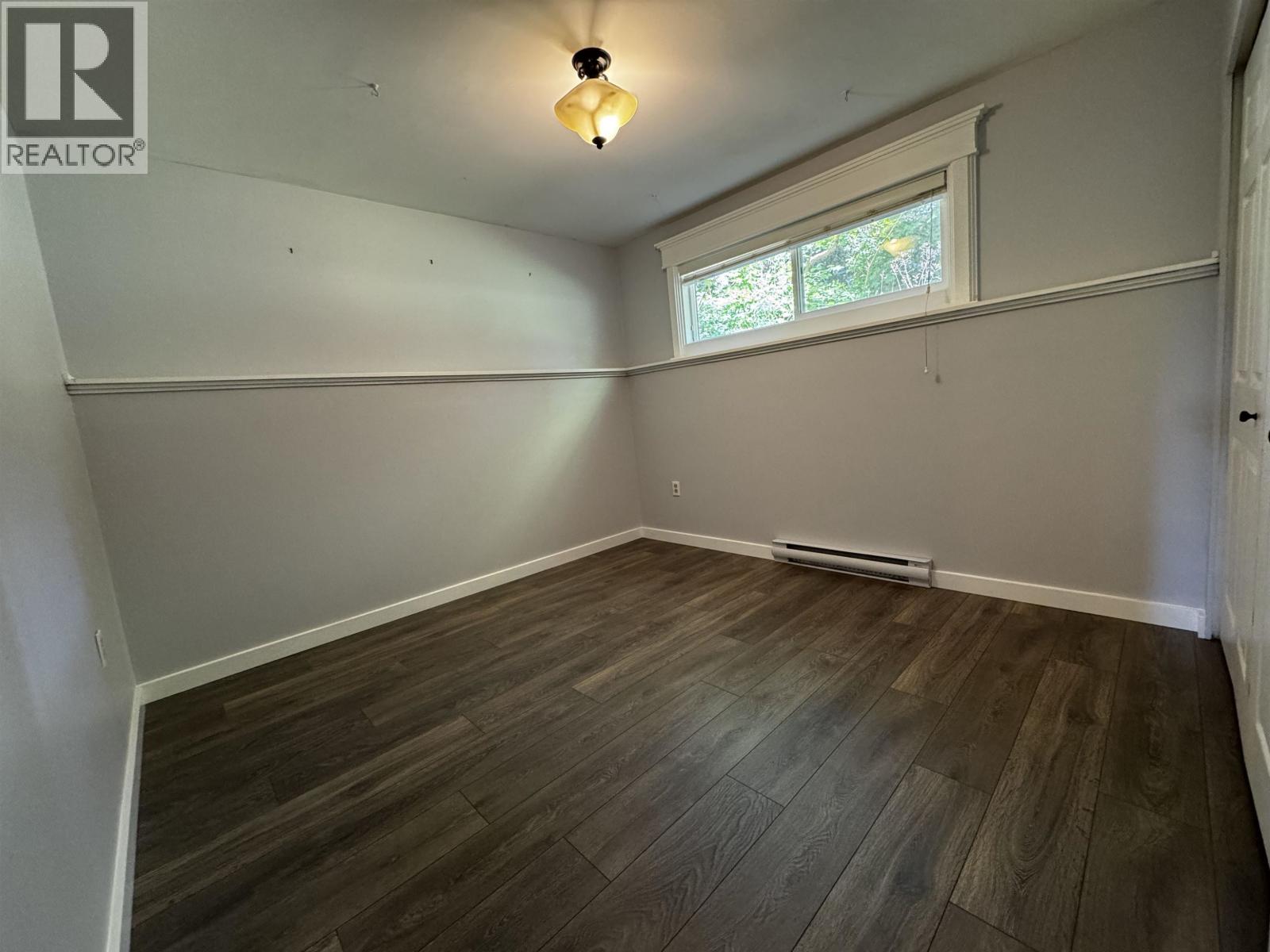 5080 SUNSHINE COAST HIGHWAY, Sechelt