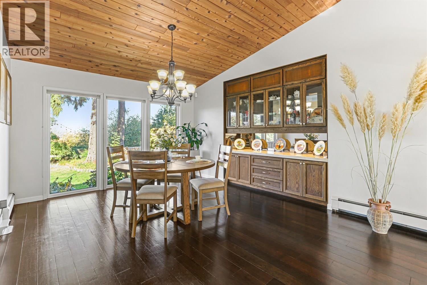 5243 UPLAND Drive, Delta