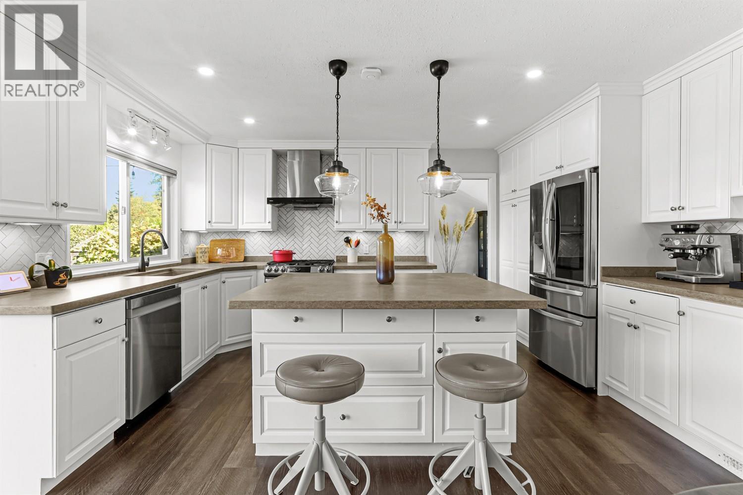 5243 UPLAND Drive, Delta