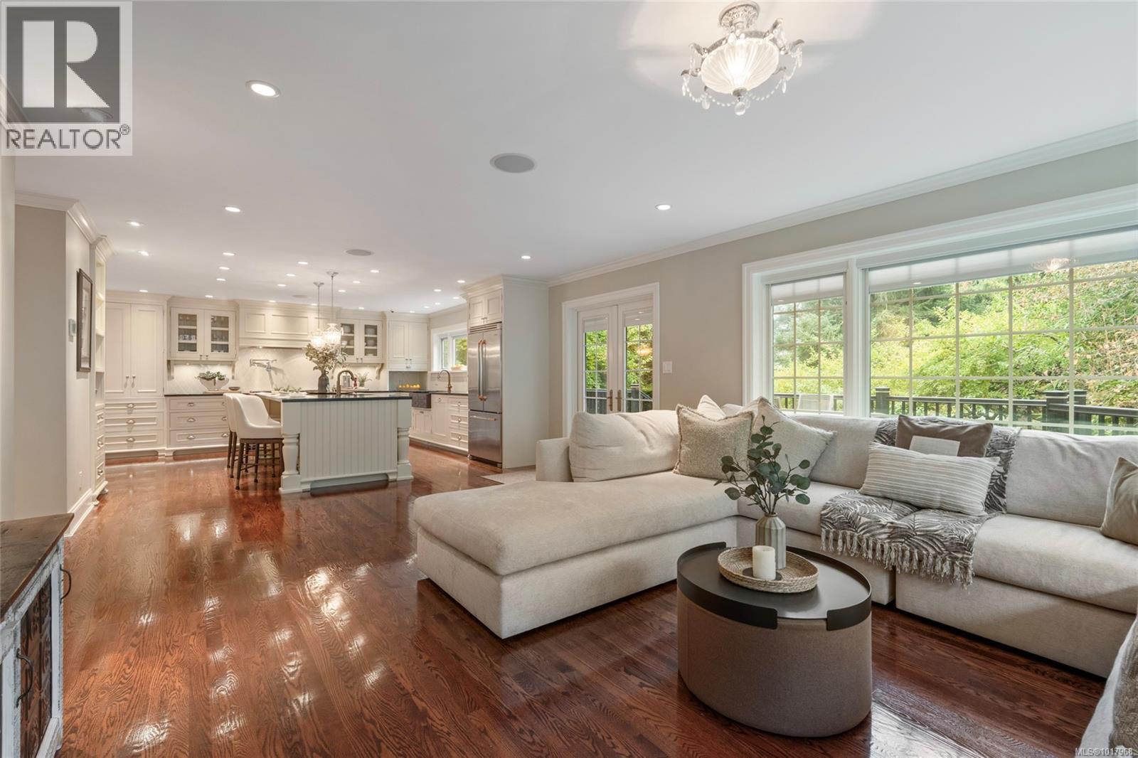  1690 Ash Road, Saanich