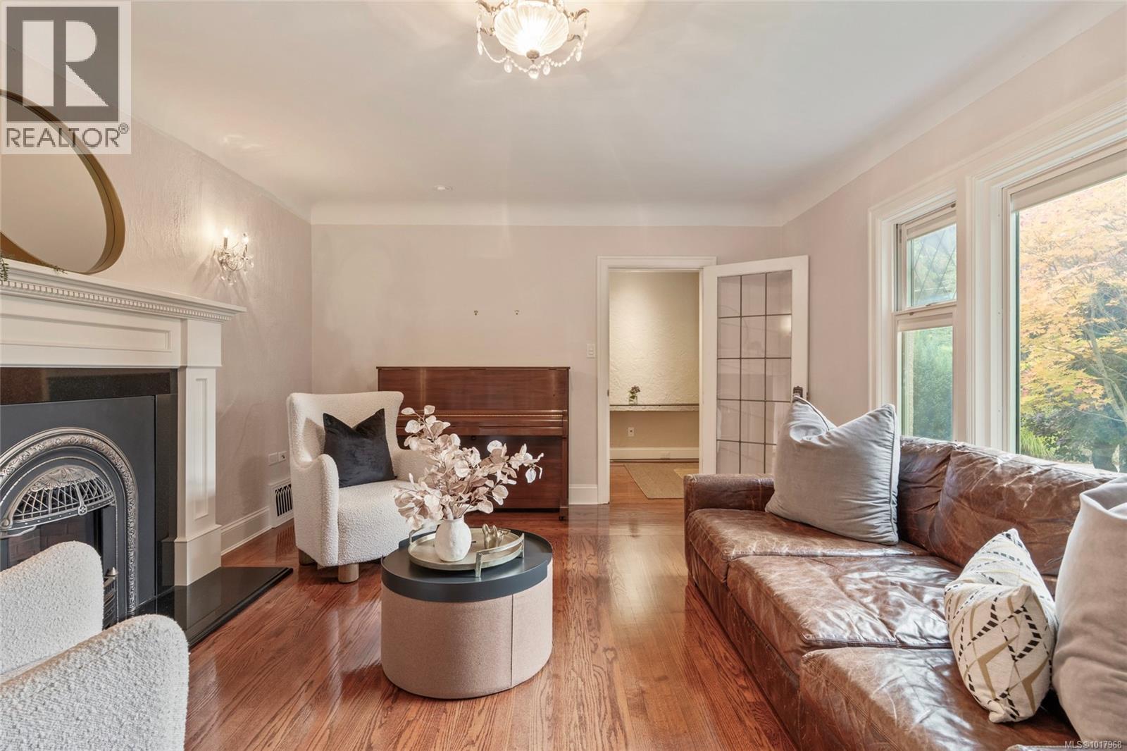  1690 Ash Road, Saanich