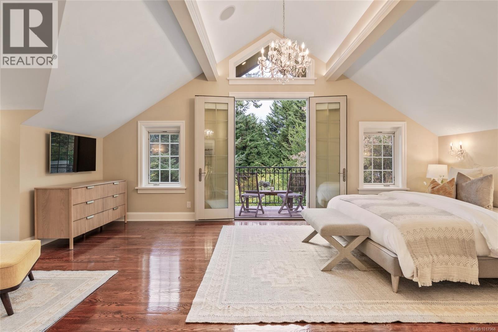  1690 Ash Road, Saanich
