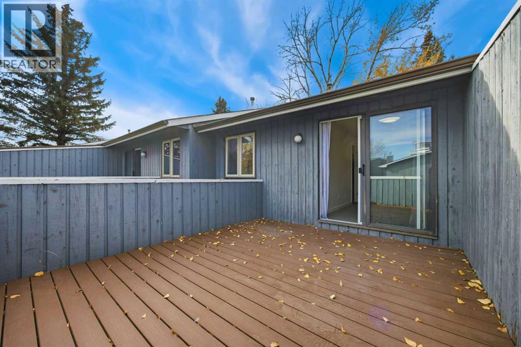 Single Family House for Sale in   Varsity Estates Drive NW Varsity Calgary 