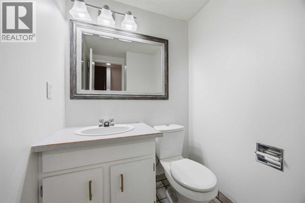 Single Family House for Sale in   Varsity Estates Drive NW Varsity Calgary 