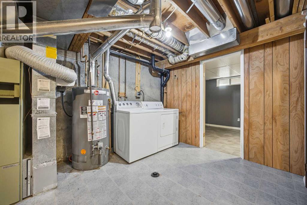 Single Family House for Sale in   Varsity Estates Drive NW Varsity Calgary 