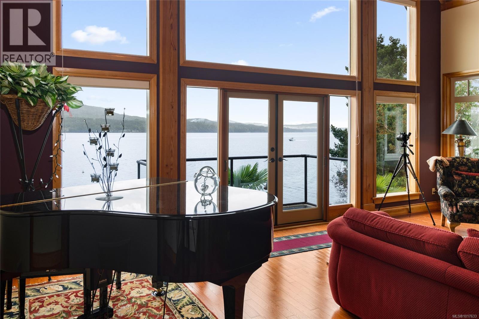  8338 West Saanich Road, Central Saanich