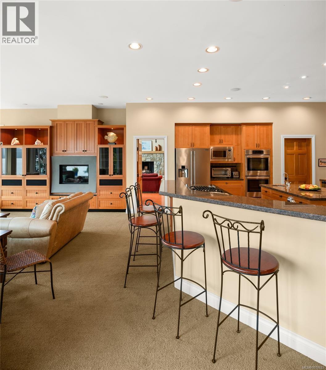  8338 West Saanich Road, Central Saanich