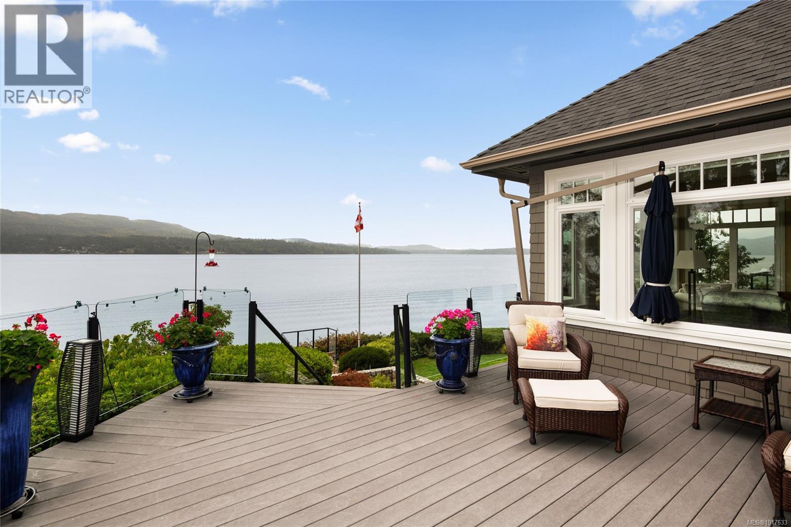  8338 West Saanich Road, Central Saanich