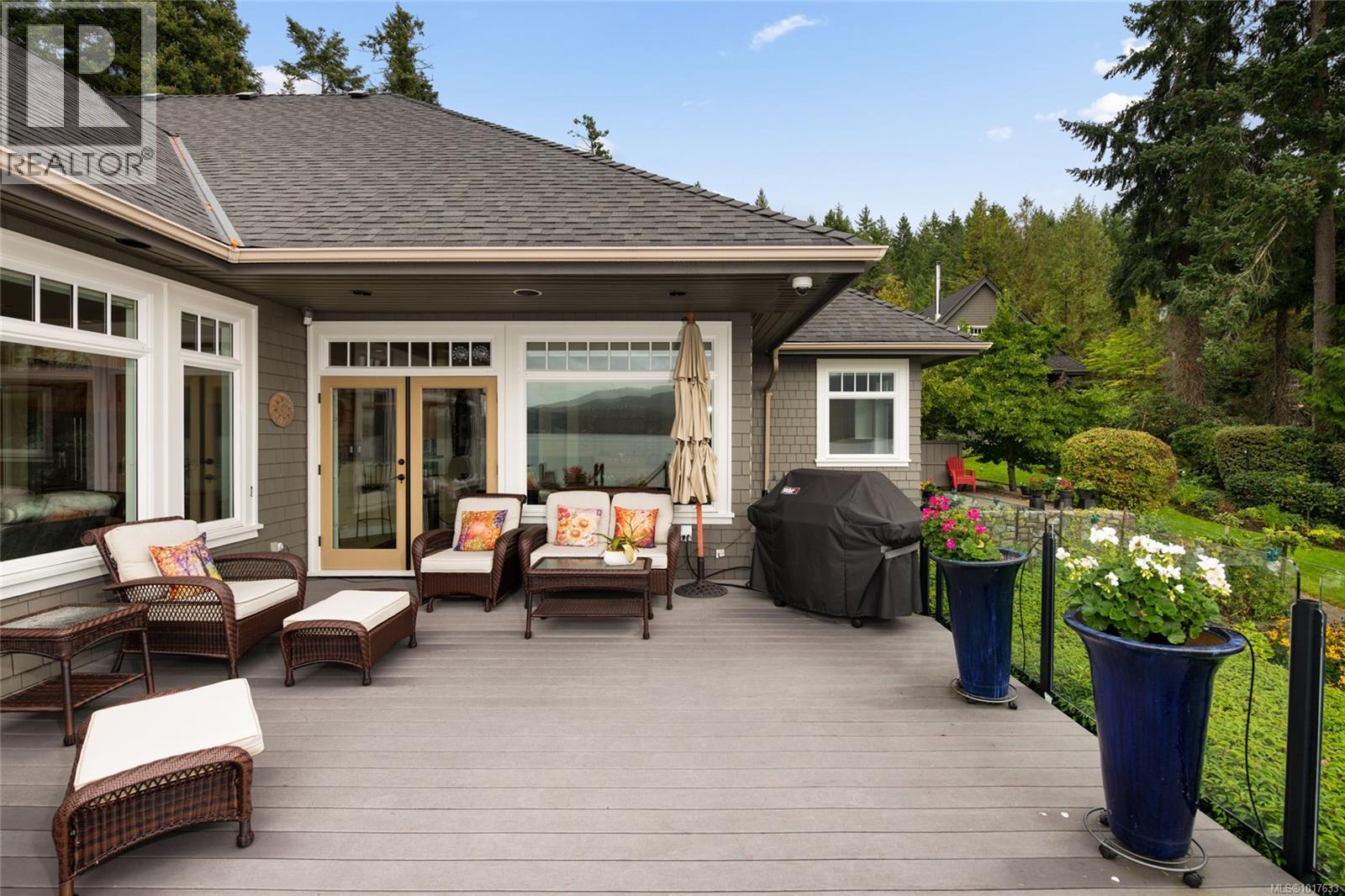  8338 West Saanich Road, Central Saanich