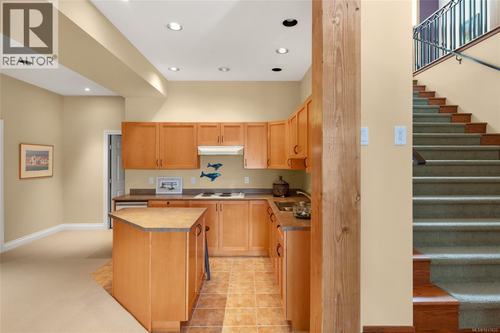  8338 West Saanich Road, Central Saanich