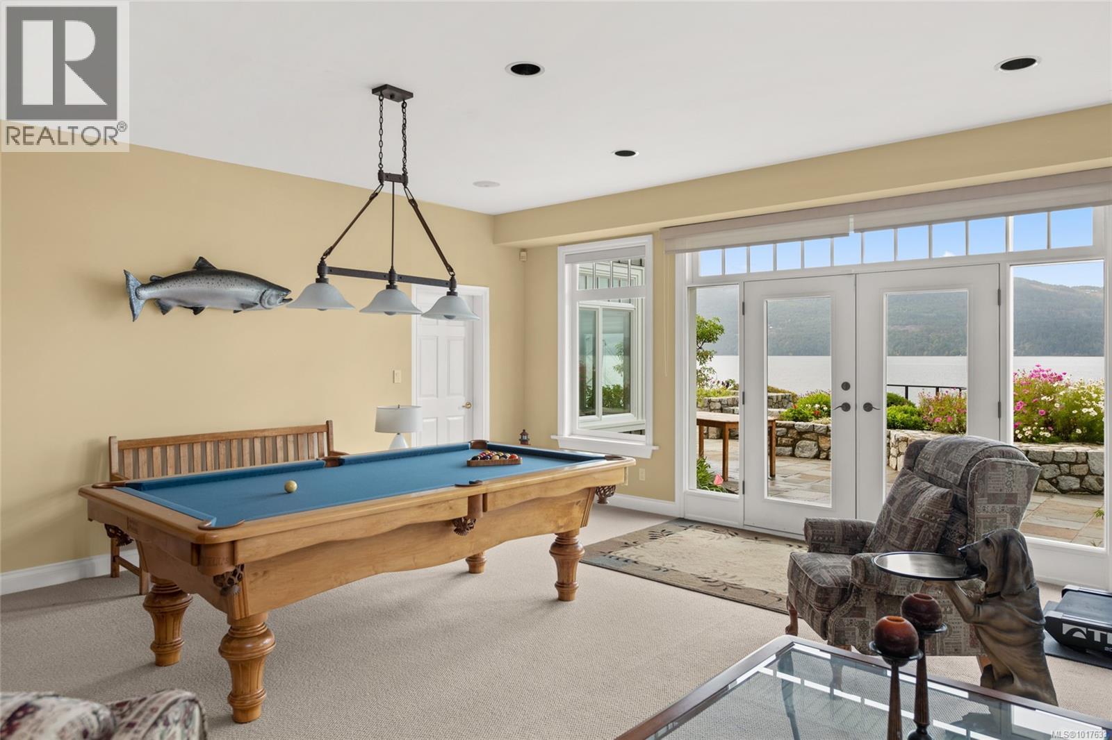  8338 West Saanich Road, Central Saanich