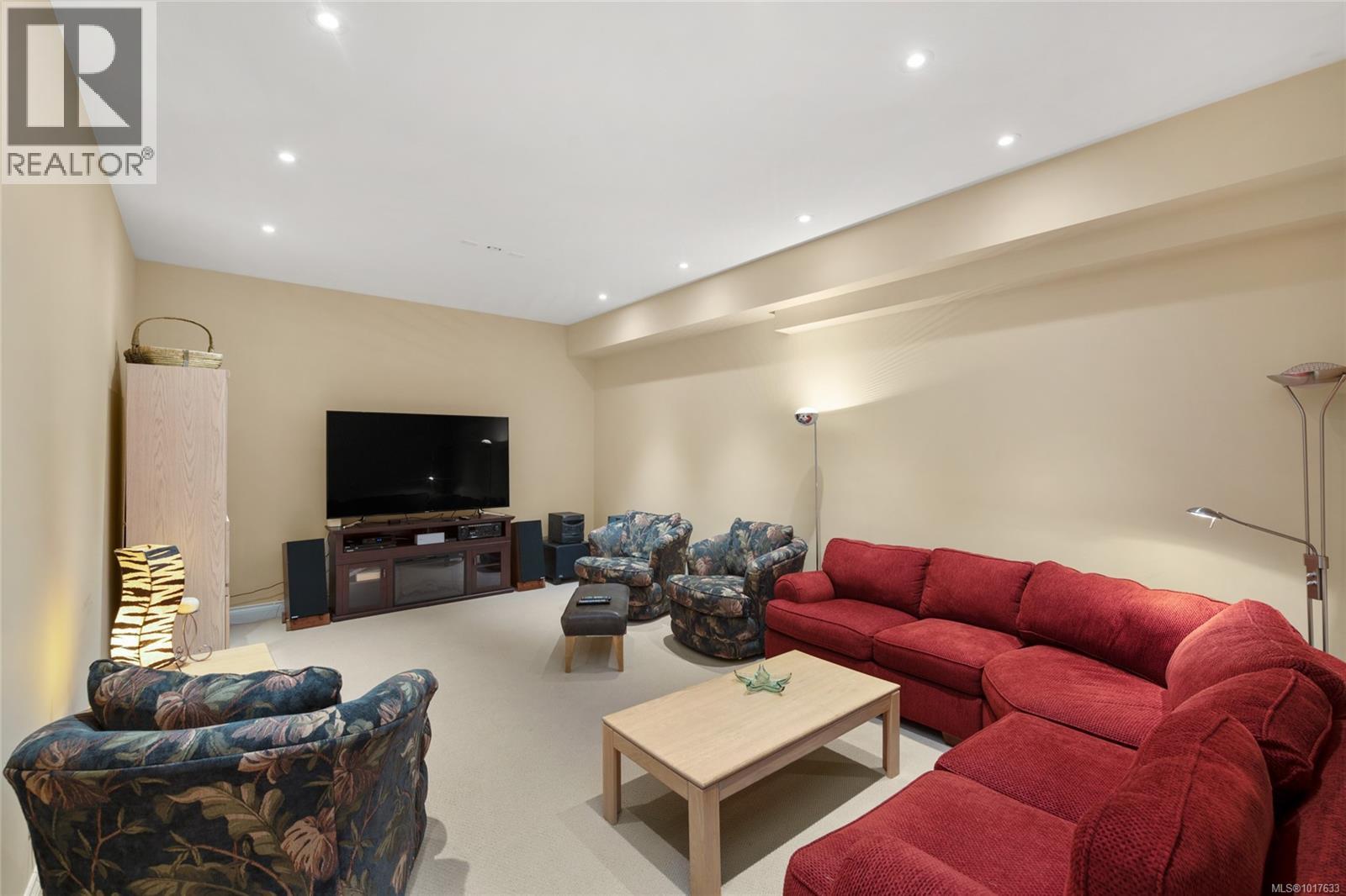  8338 West Saanich Road, Central Saanich