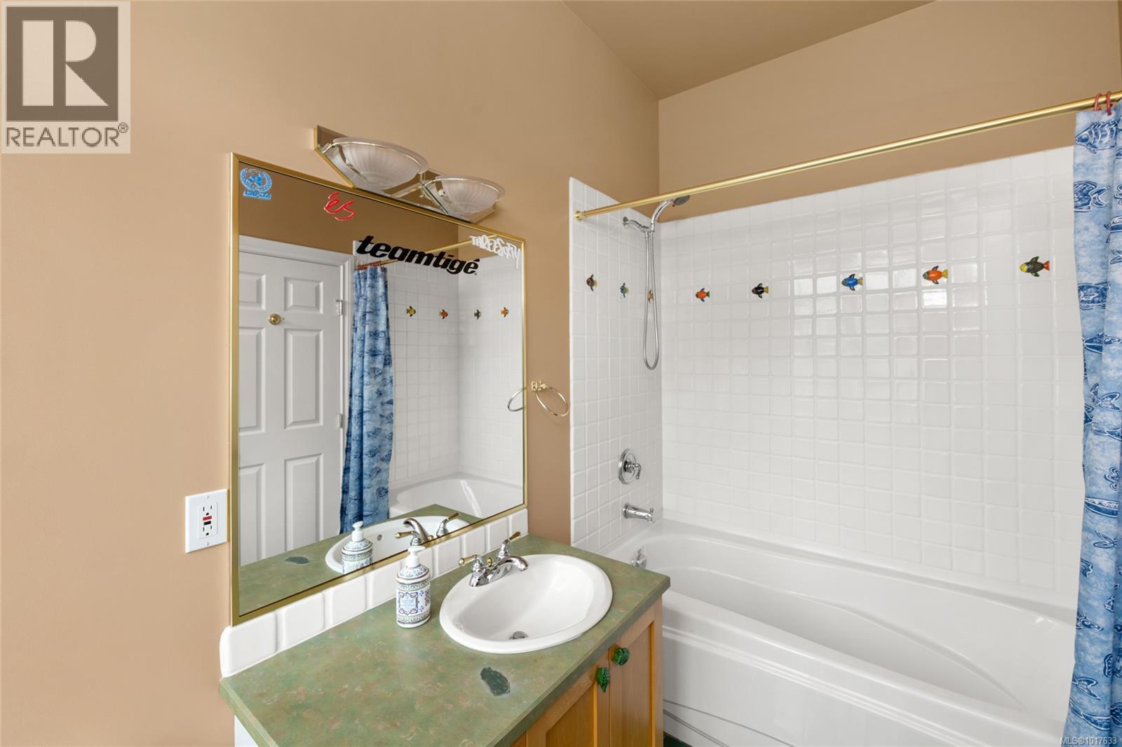  8338 West Saanich Road, Central Saanich
