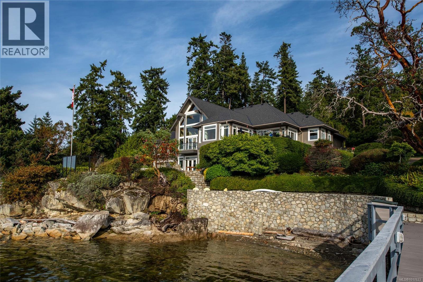  8338 West Saanich Road, Central Saanich