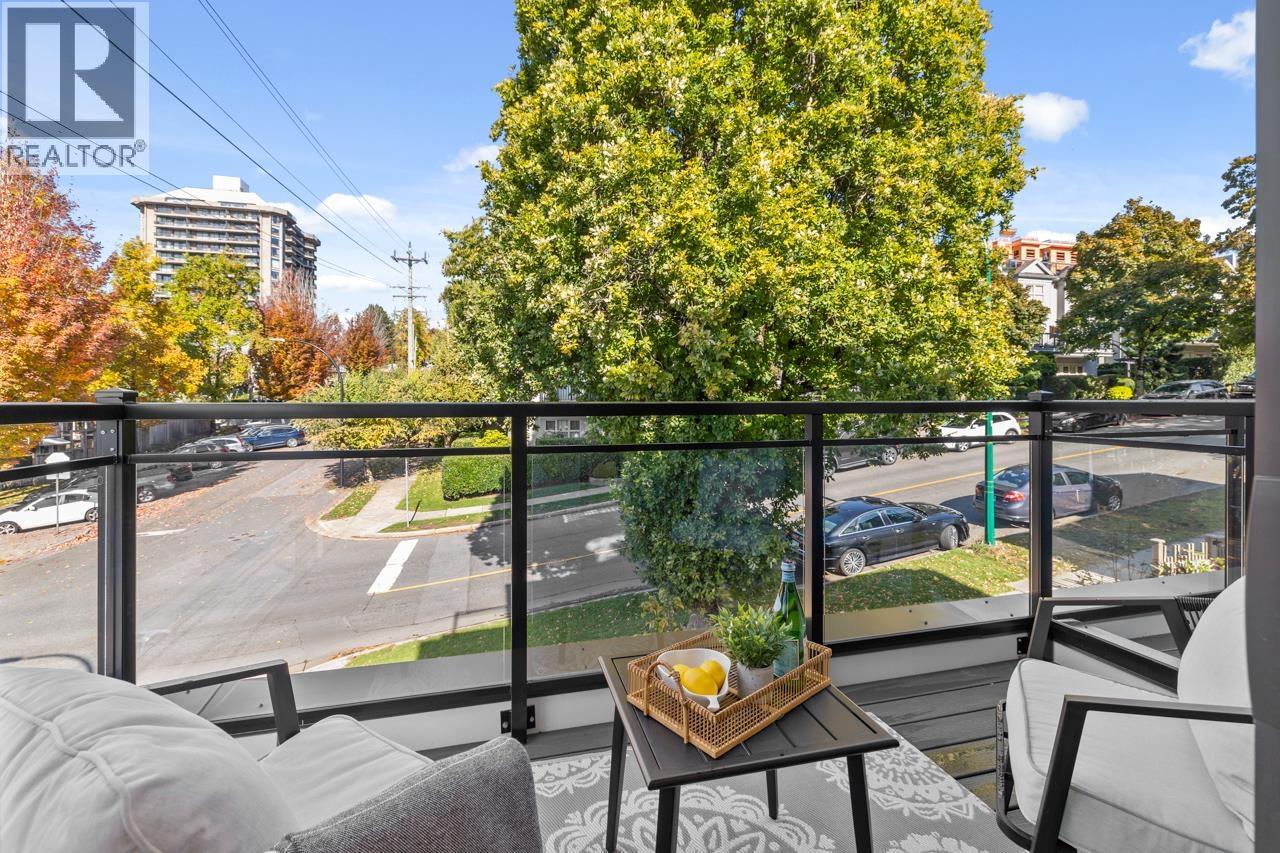 1 3800 PENDER STREET, Burnaby