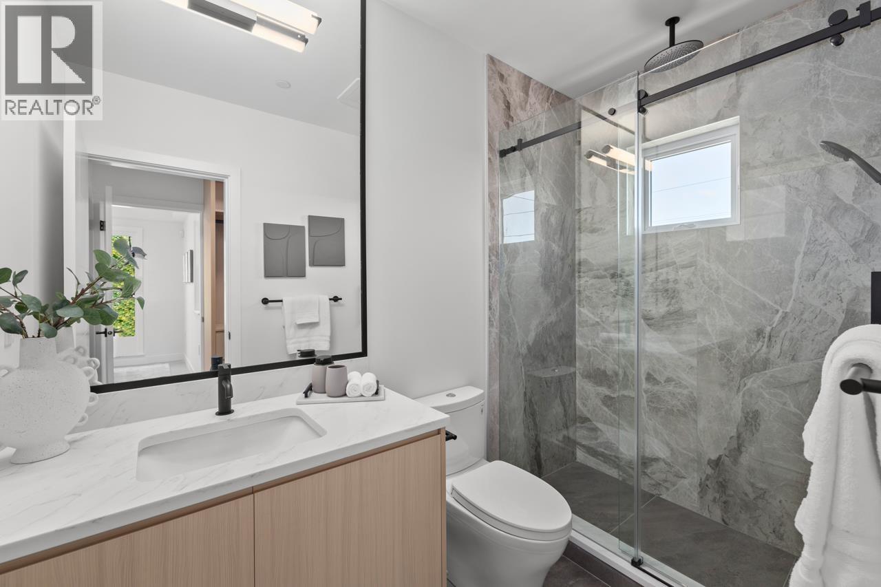 4 3800 PENDER STREET, Burnaby