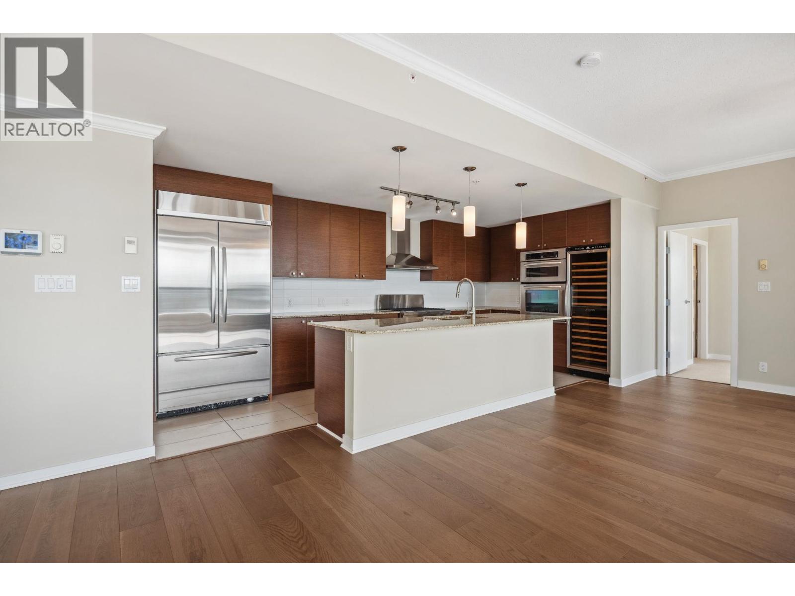 1802 6888 ALDERBRIDGE WAY, Richmond