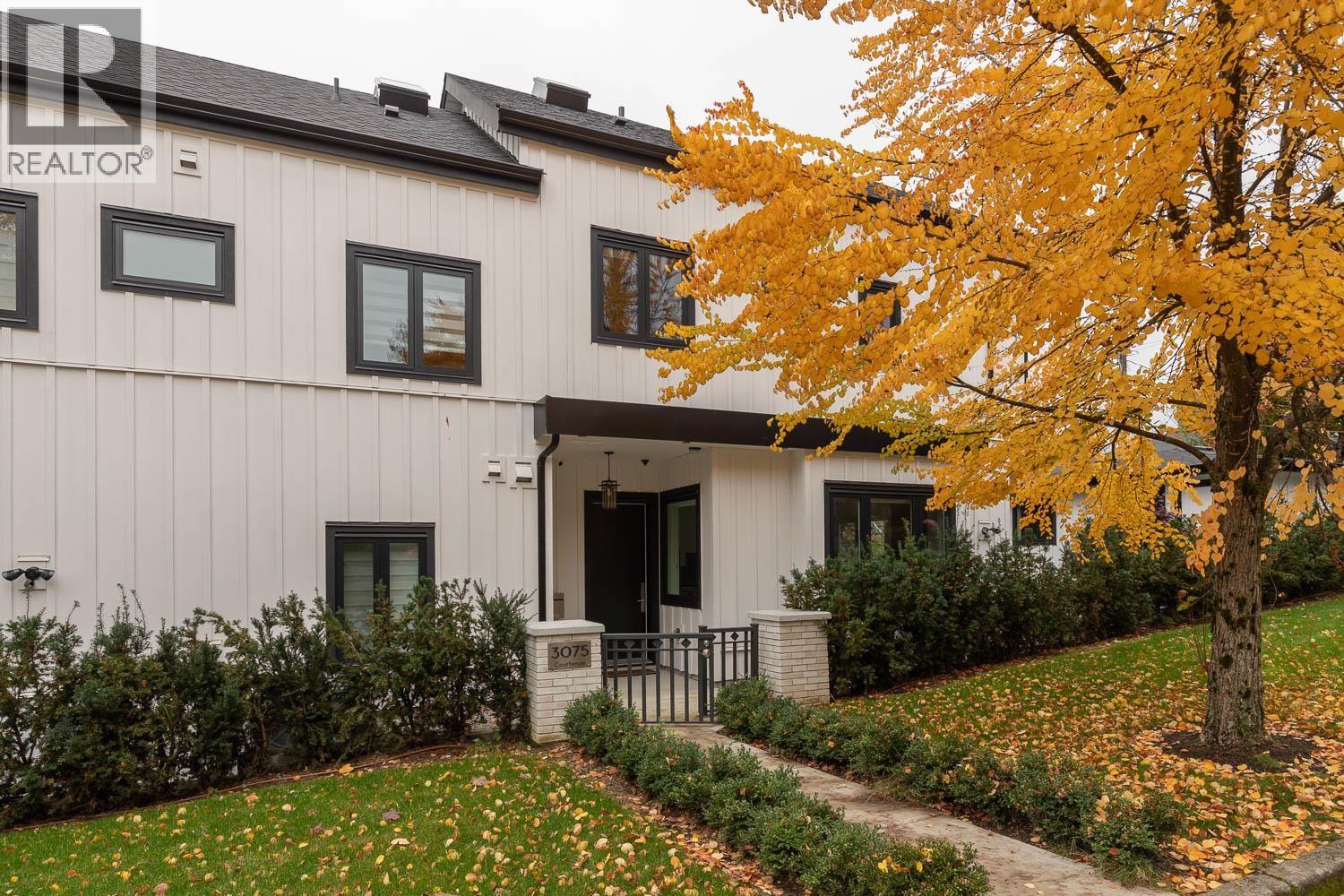 3075 COURTENAY STREET, Vancouver