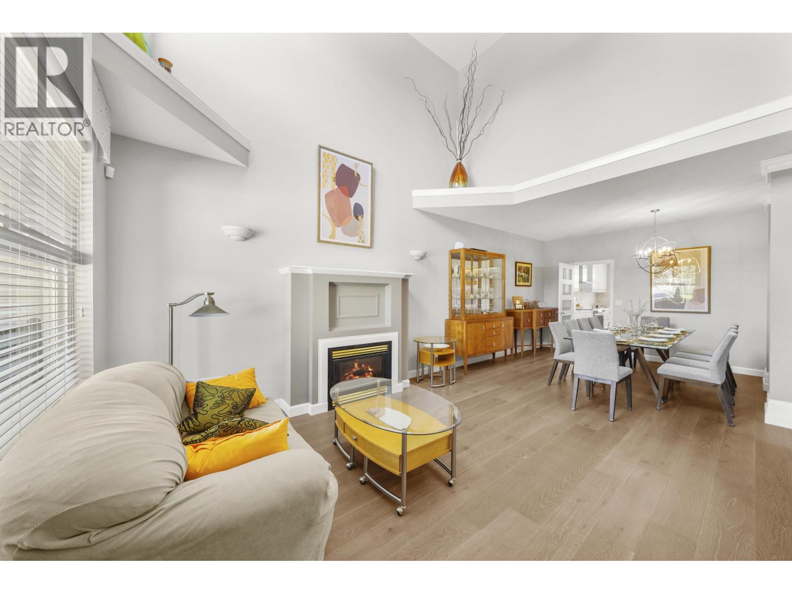 1220 YANGTZE PLACE, Port Coquitlam