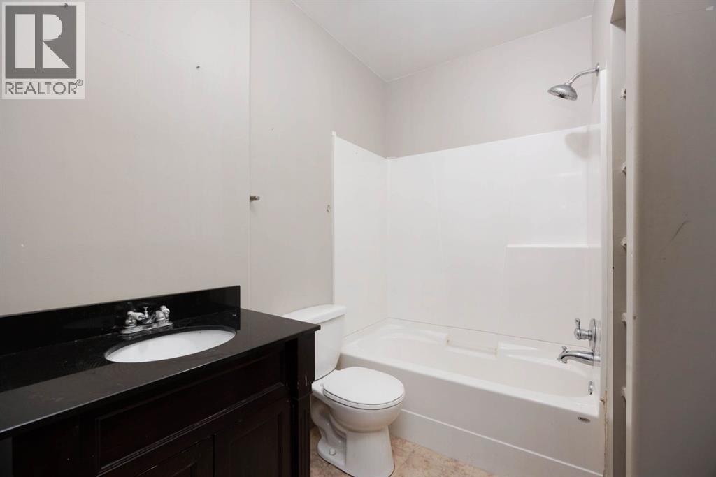 354 Grosbeak Way, Fort McMurray