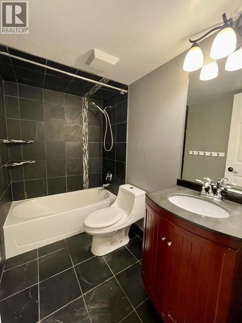 103 3115 De Montreuil Court, Kelowna