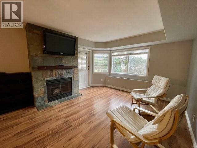 103 3115 De Montreuil Court, Kelowna