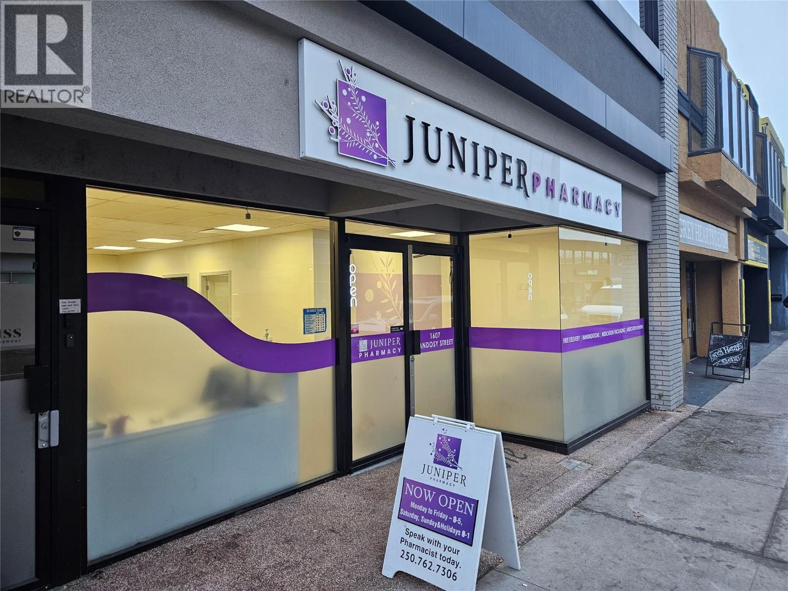 1607 Pandosy Street, Kelowna