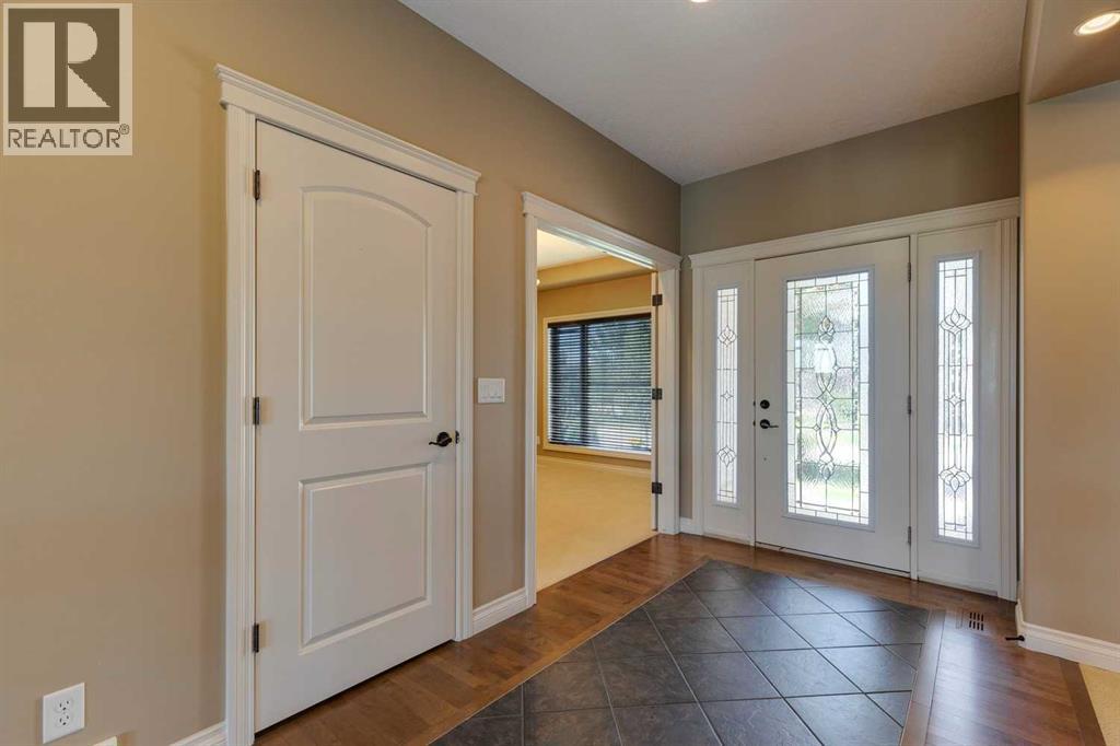 Single Family House for Sale in  Tuscany Ravine Heights NW Tuscany Calgary 