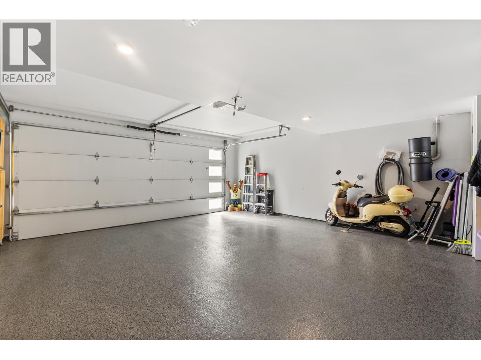 #31-5377 8A Avenue, Delta