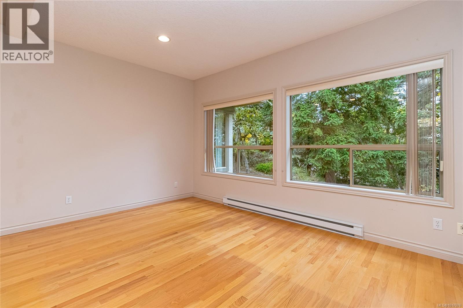 47 4300 Stoneywood Lane, Saanich