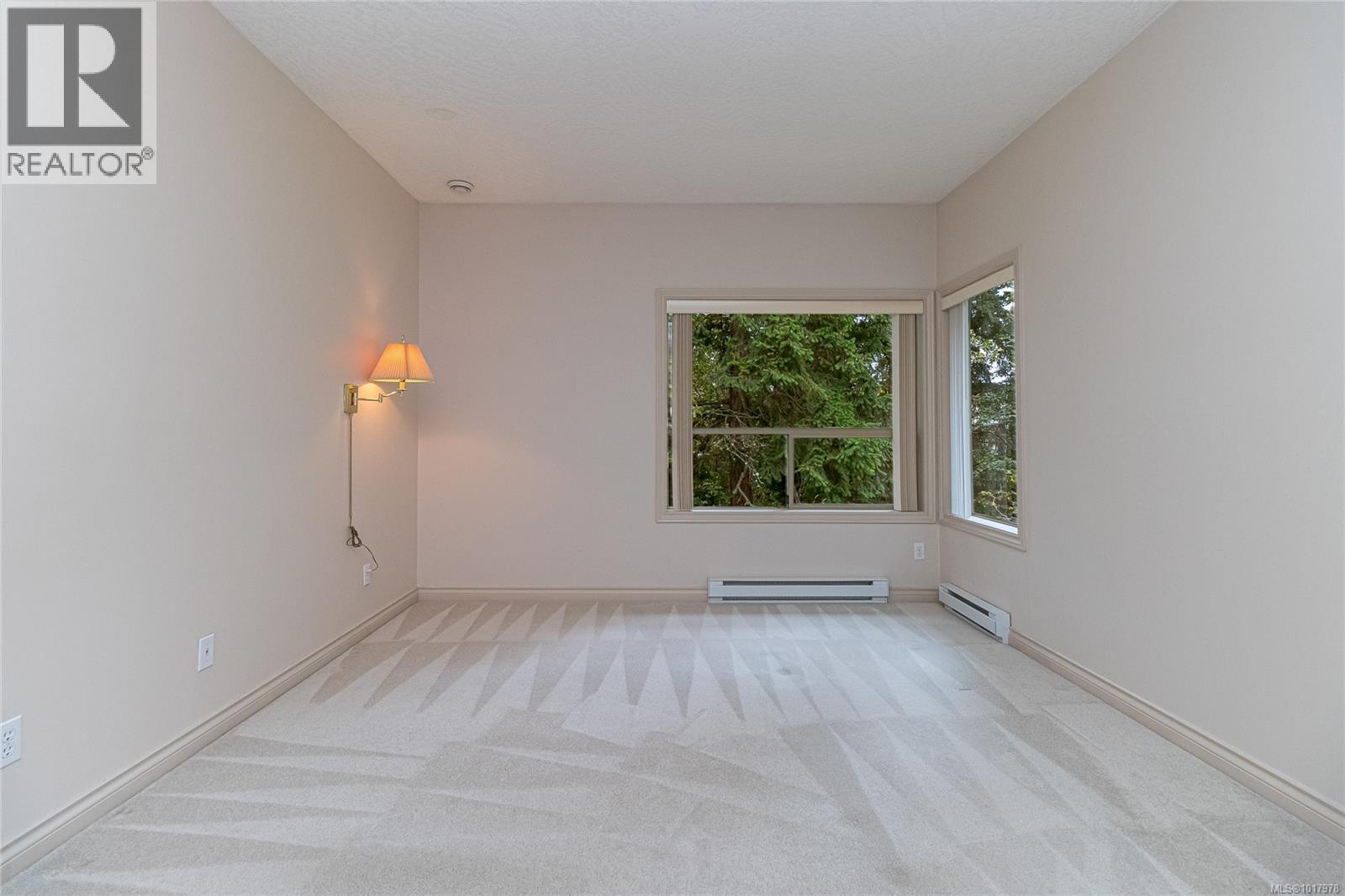 47 4300 Stoneywood Lane, Saanich