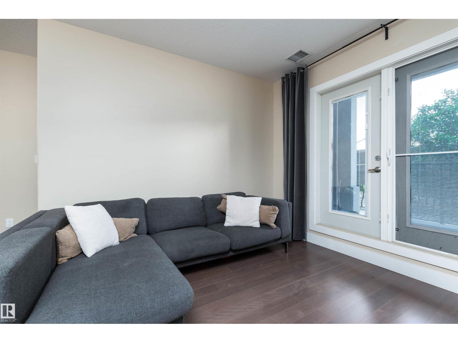 #140 6079 MAYNARD WY NW, Edmonton