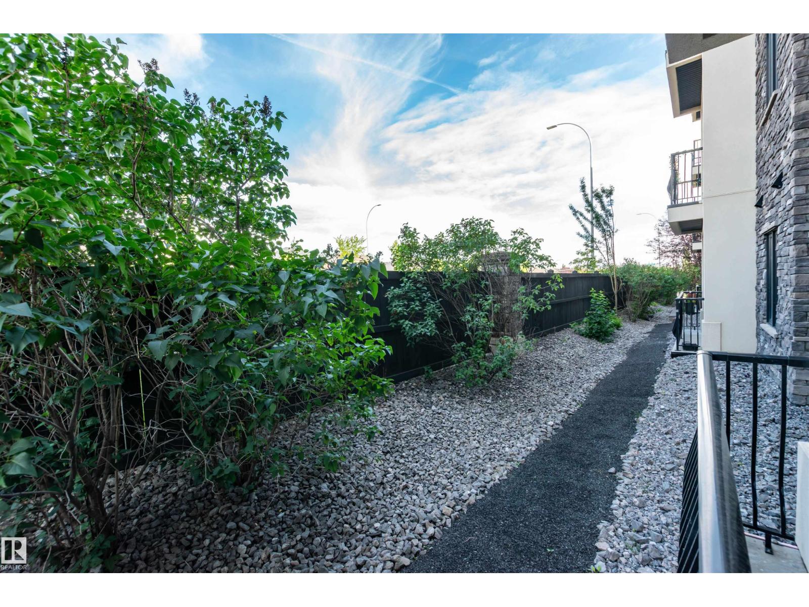 #140 6079 MAYNARD WY NW, Edmonton