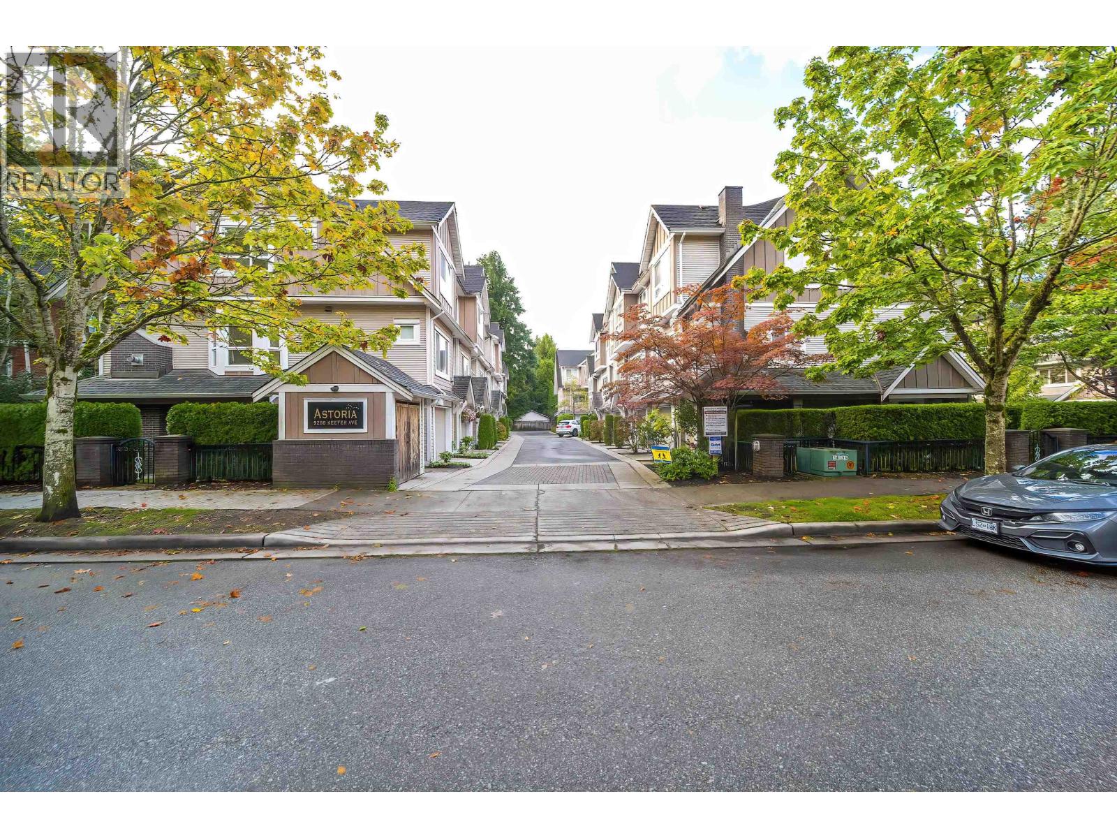 #15-9288 KEEFER Avenue, Richmond