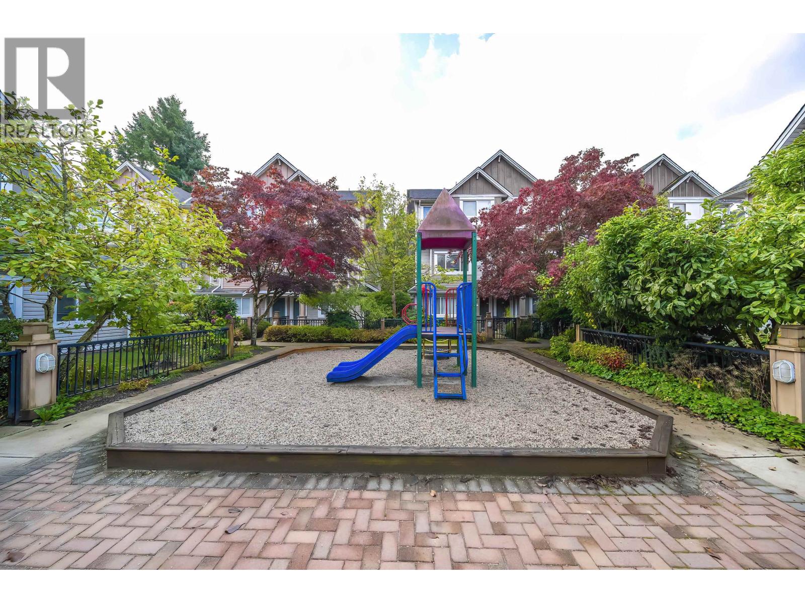 #15-9288 KEEFER Avenue, Richmond