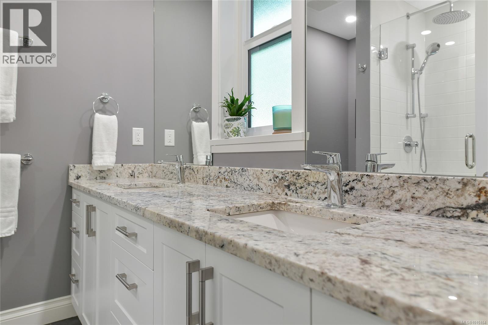  4467 Autumnwood Lane, Saanich