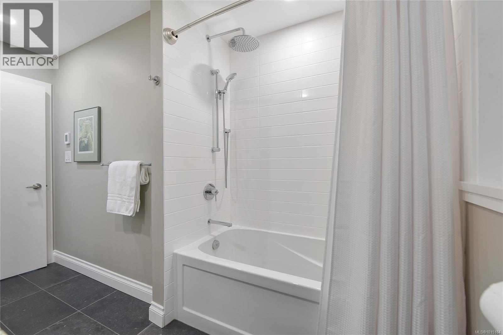  4467 Autumnwood Lane, Saanich