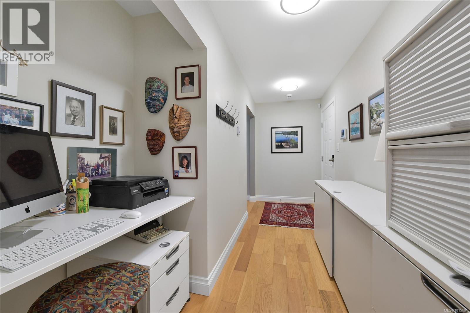  4467 Autumnwood Lane, Saanich