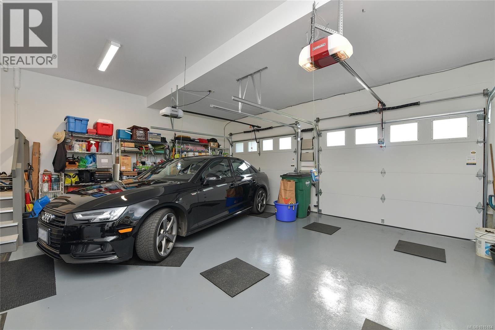  4467 Autumnwood Lane, Saanich